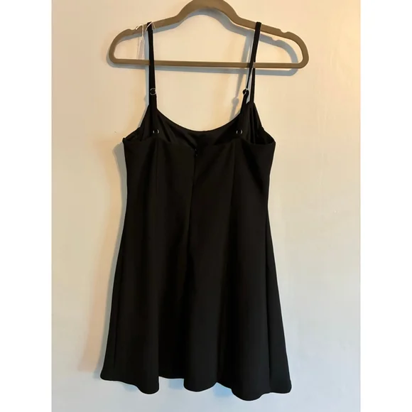 0205 LBD EUC Size 10 Princess Polly XX spaghetti strap little black dress - Picture 5 of 11